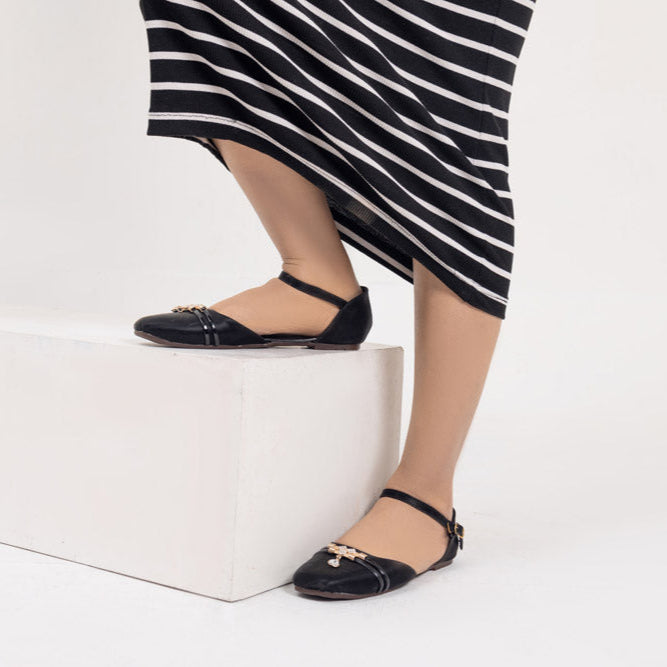Black Flat Half Pumps Gel Sole