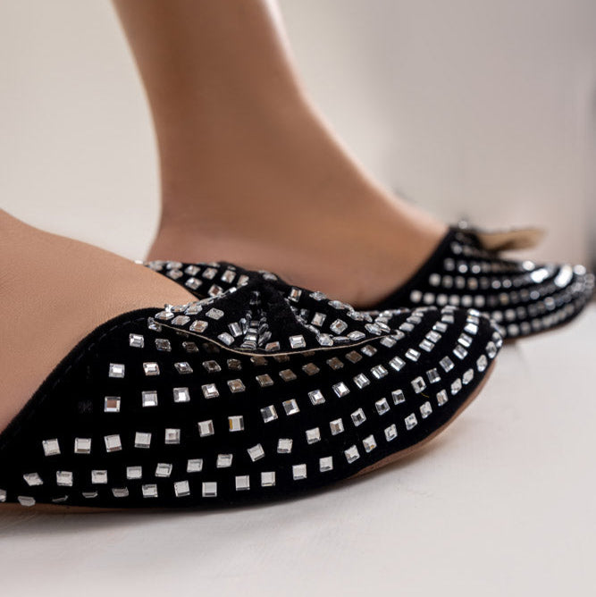 Black Bow Comfort Pump