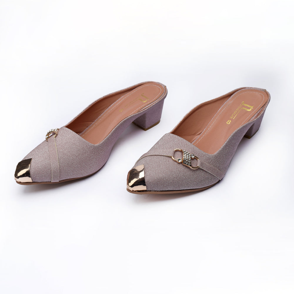 Chamki Thokar Half Open Sneaker